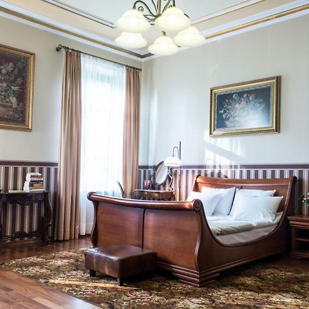 Palac W Malkowie Warta Bagian luar foto